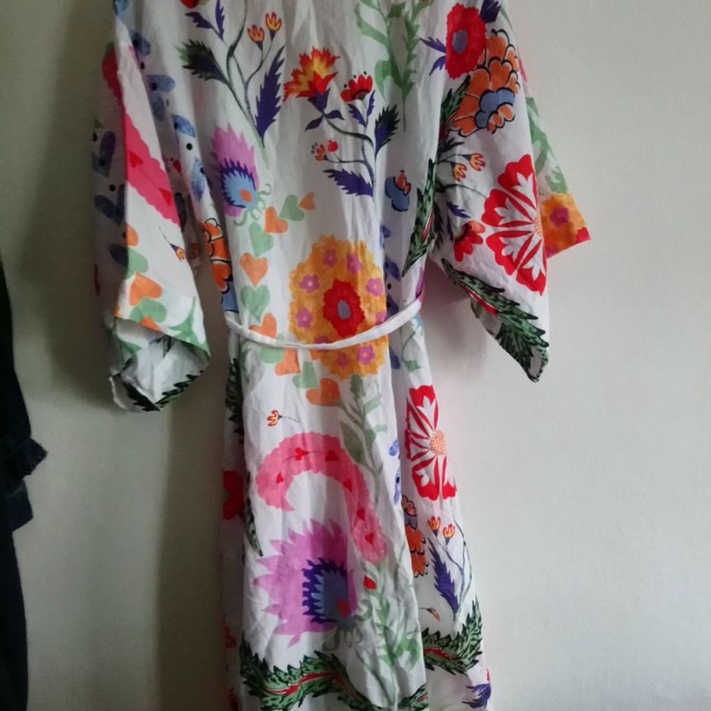 Kimono - Picture 4 of 4